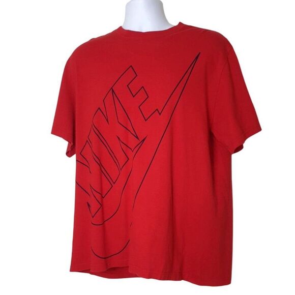 Nike Mens Graphic T-Shirt XL Retro Red Regular Fit Large Swoosh Logo Cotton Tee - Picture 4 of 5